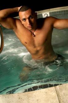 MALE STRIPPERS